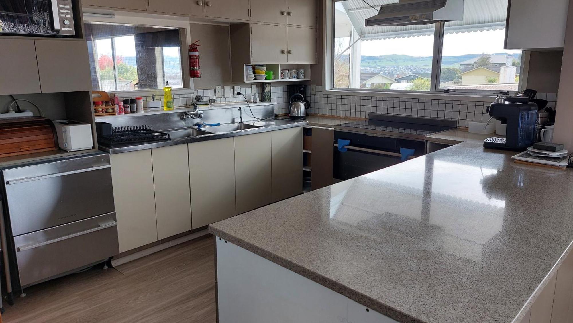 Bed And Breakfast Happy Home Taupo Accommodation Luaran gambar