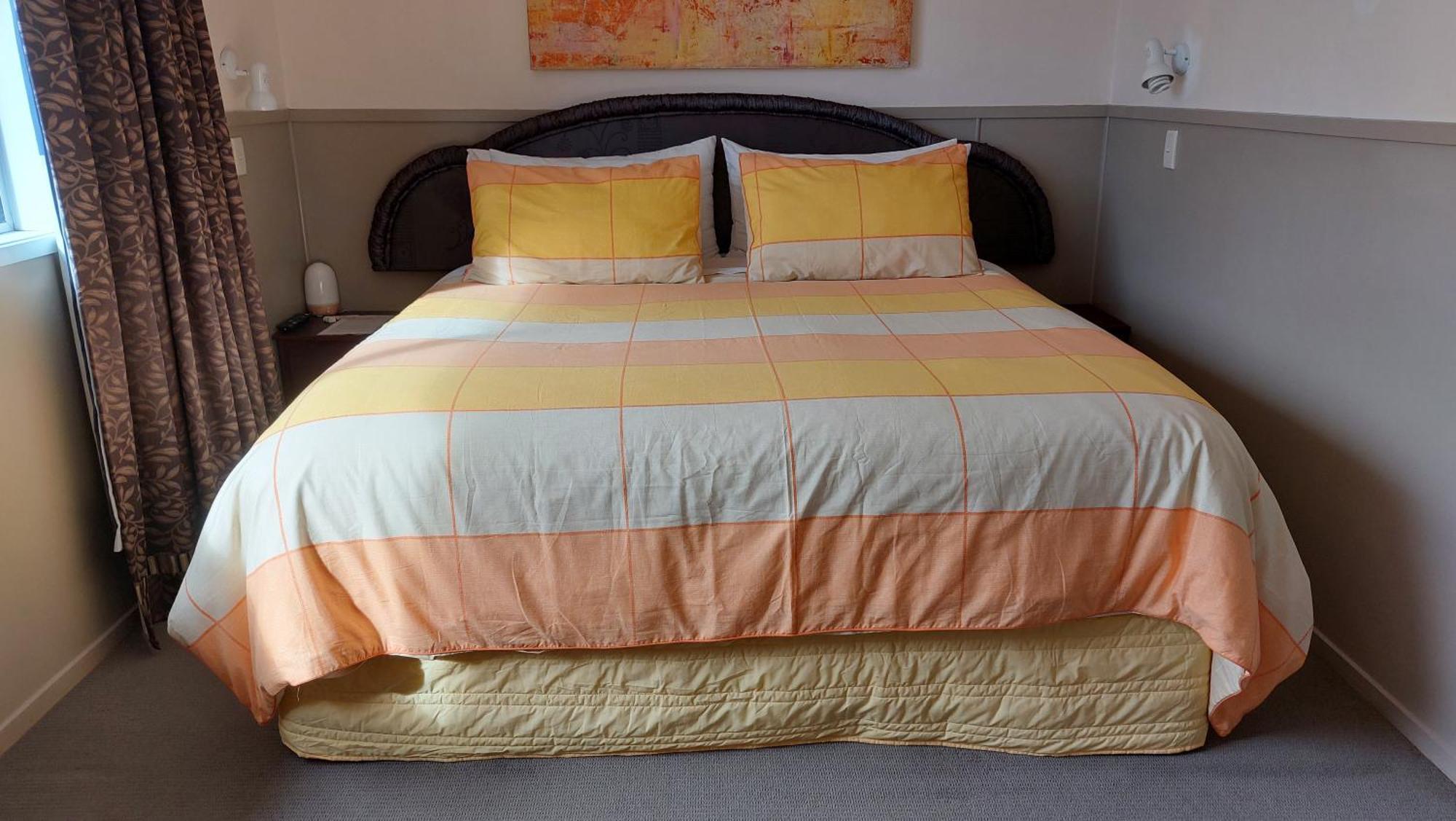 Bed And Breakfast Happy Home Taupo Accommodation Luaran gambar