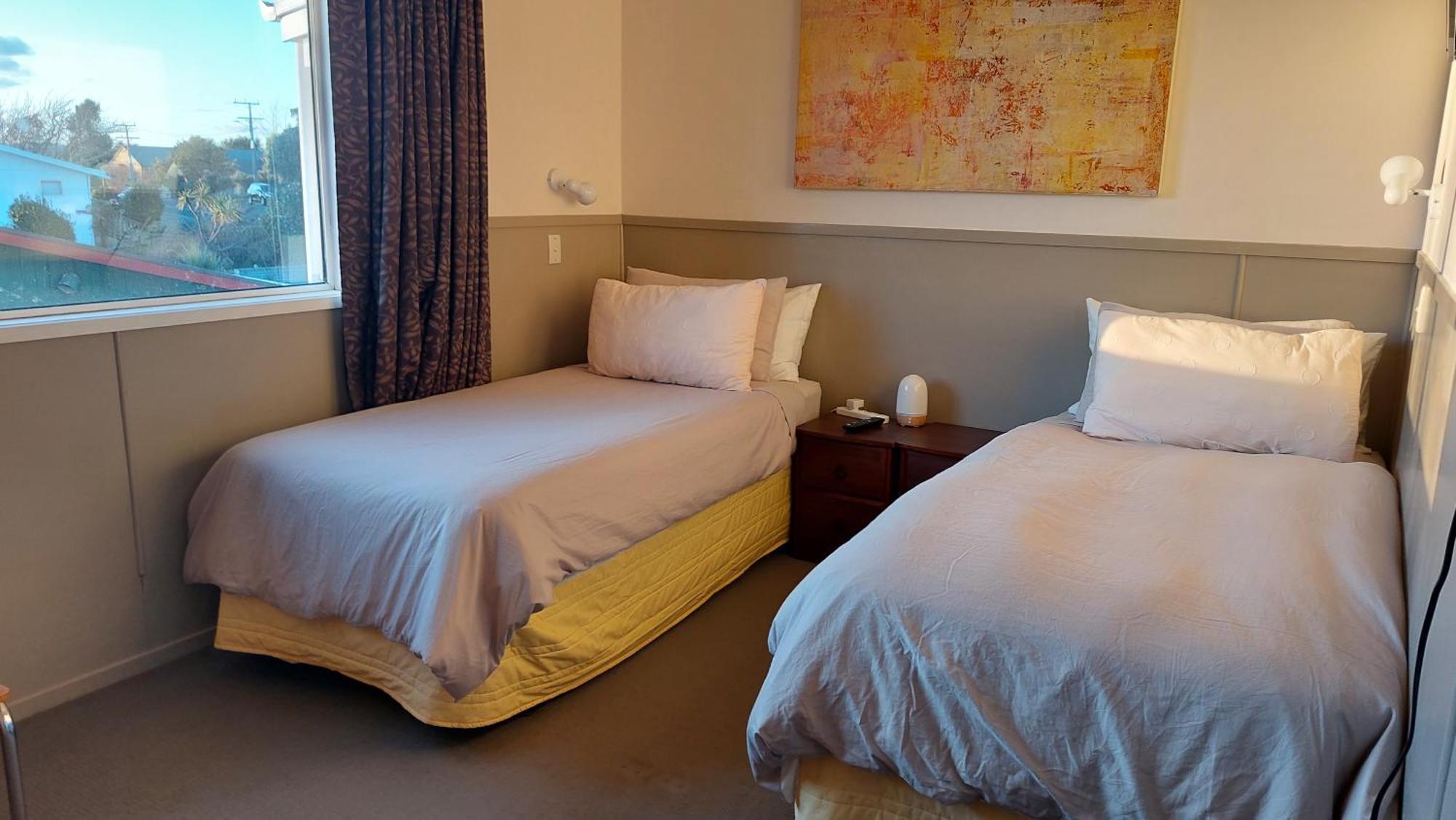 Bed And Breakfast Happy Home Taupo Accommodation Luaran gambar