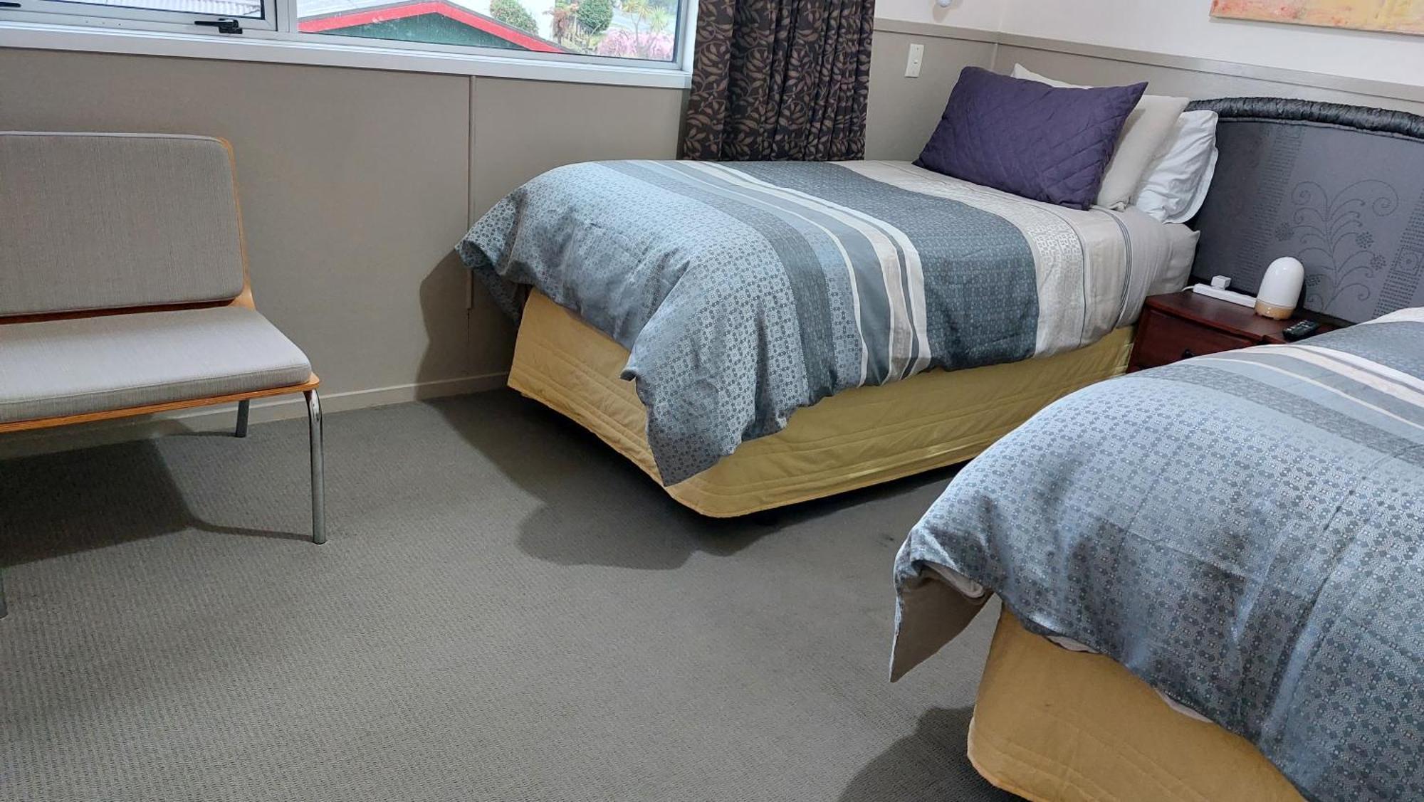 Bed And Breakfast Happy Home Taupo Accommodation Luaran gambar