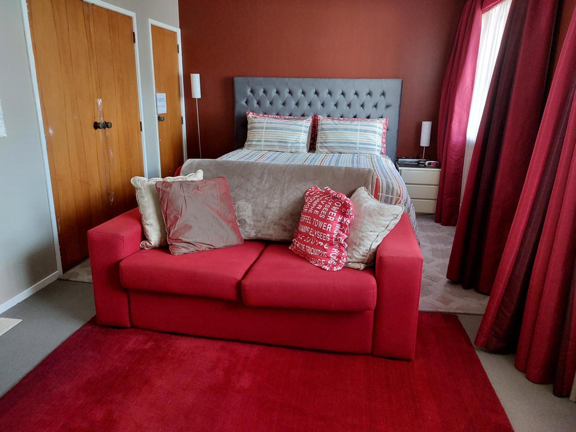 Bed And Breakfast Happy Home Taupo Accommodation Luaran gambar